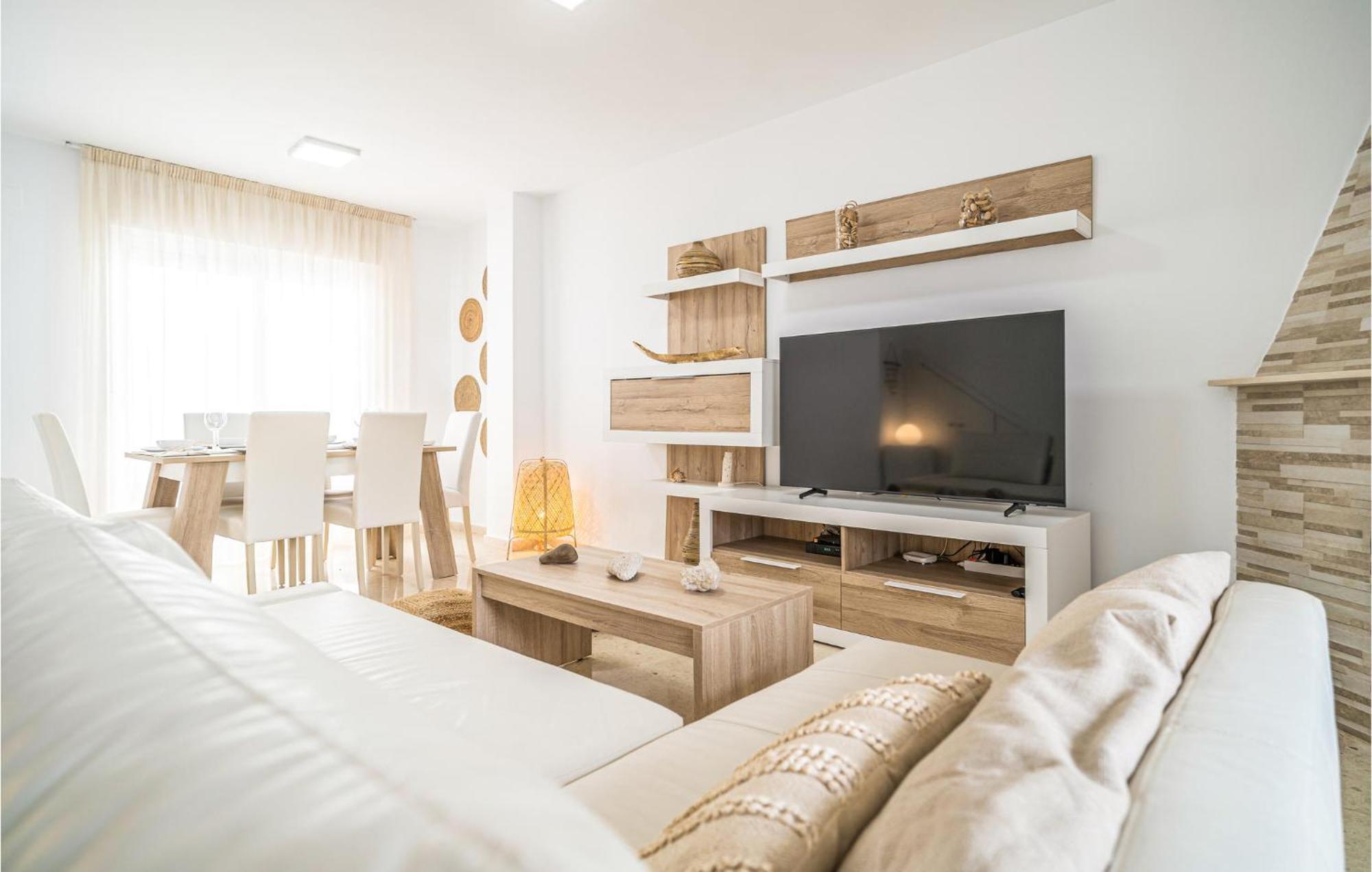 Nice Home In Velez-Malaga With Wifi المظهر الخارجي الصورة